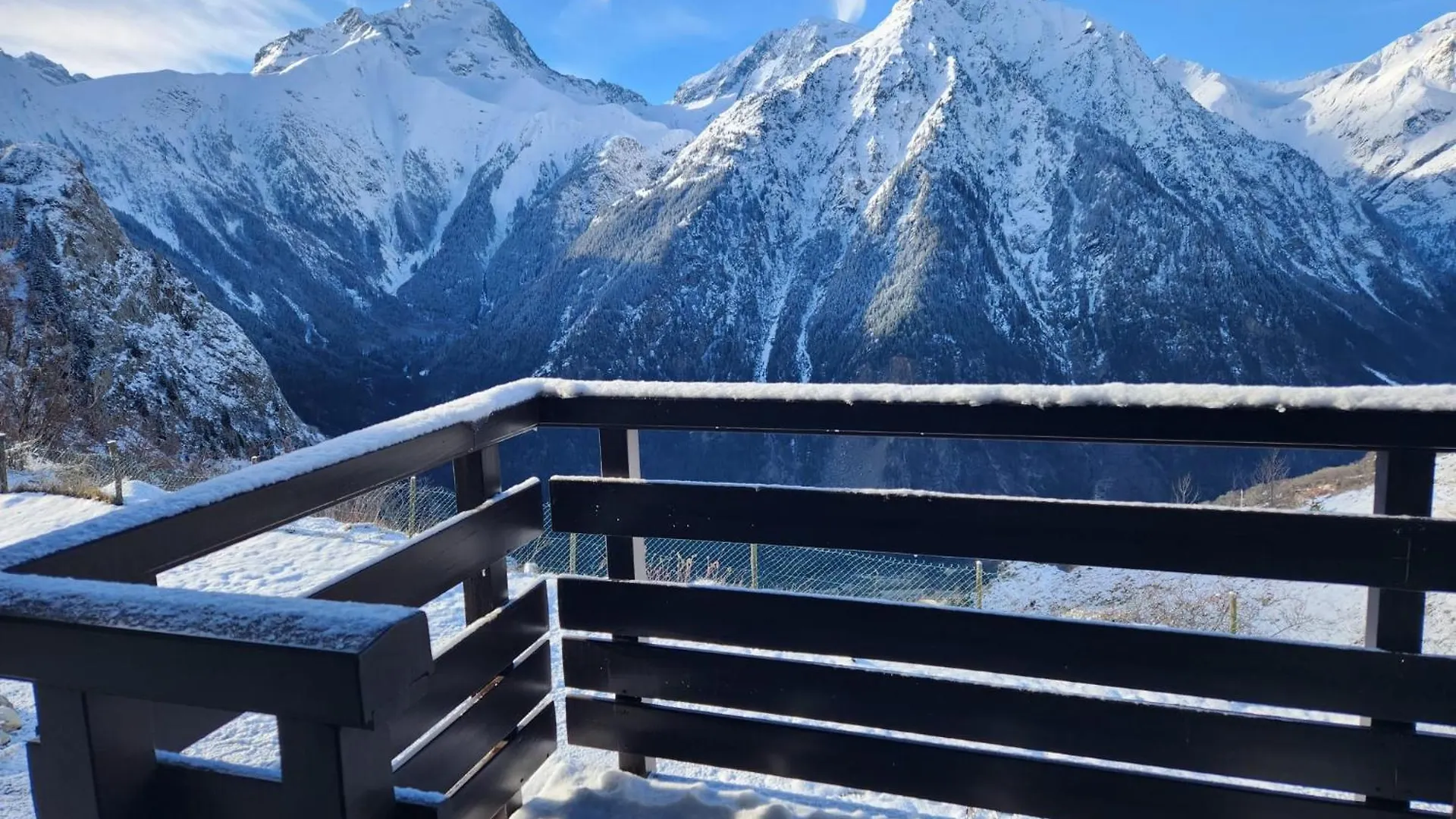 Face Au Glacier 莱德萨阿尔卑斯